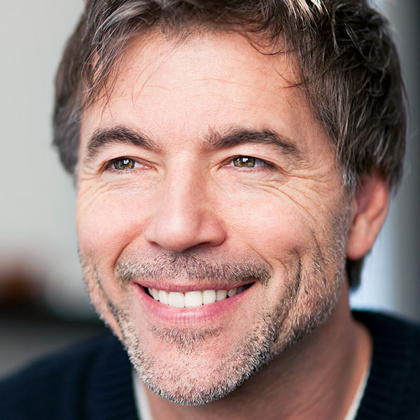 Wesley B. Smith, DDS offers dental implants to replace missing or damaged teeth.